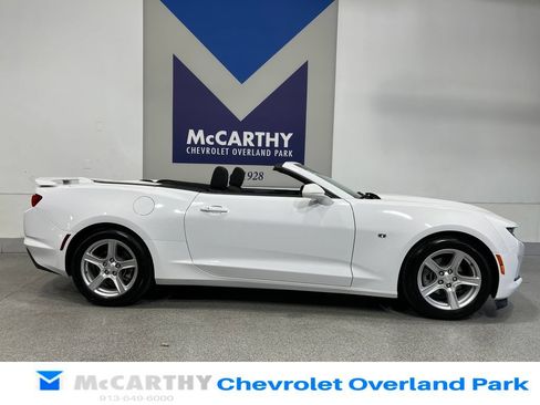 Used 2024 Chevrolet Camaro LT w/ Technology Package RWD image 4