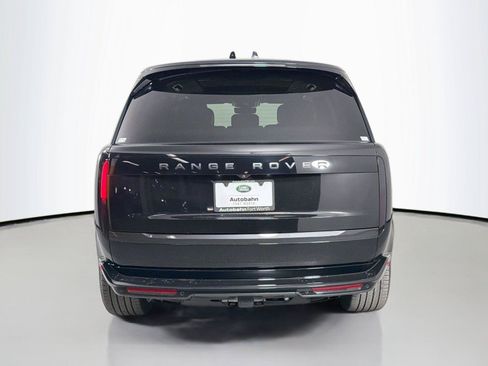 Certified 2025 Land Rover Range Rover SE AWD/4WD image 6