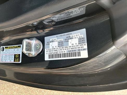 Used 2020 MAZDA MX-5 Miata Club image 30