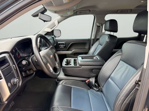 Used 2018 Chevrolet Silverado 1500 LT w/ LT Eassist Package RWD image 16