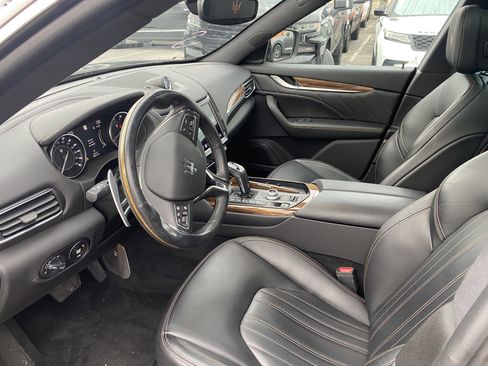 Used 2022 Maserati Levante GT image 8