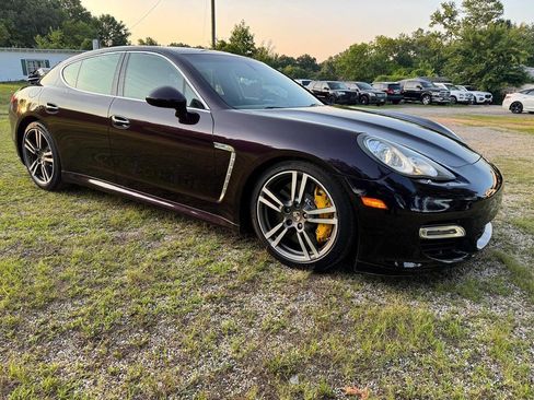 Used 2011 Porsche Panamera Turbo image 3