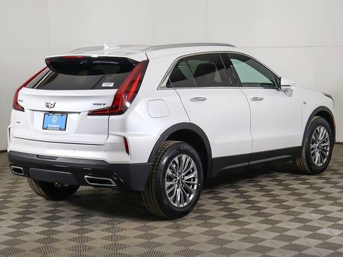Used 2024 Cadillac XT4 Premium Luxury AWD/4WD image 10