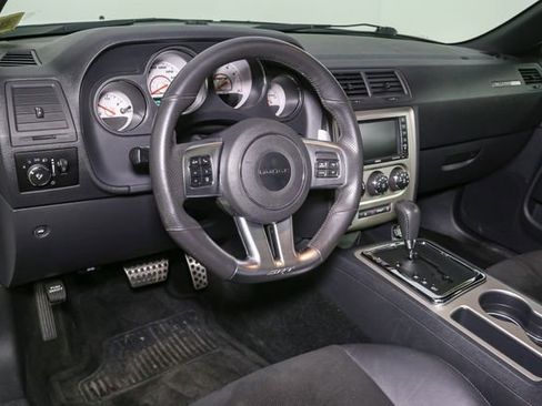 Used 2013 Dodge Challenger SRT8 RWD image 21