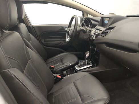 Used 2016 Ford Fiesta Titanium image 21