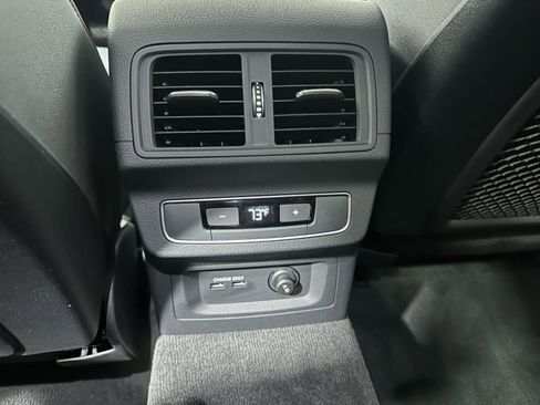 Certified 2023 Audi Q5 2.0T Premium w/ Convenience Package image 9
