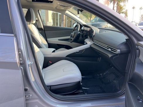 New 2026 Hyundai Elantra Limited image 23