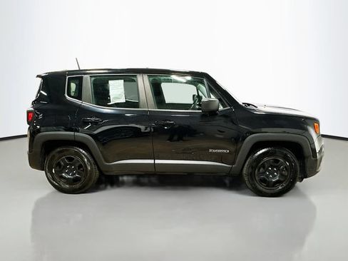 Used 2017 Jeep Renegade Sport w/ Power & Air Group FWD image 5