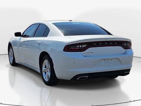 Used 2021 Dodge Charger SXT w/ Leather Interior Group RWD image 6