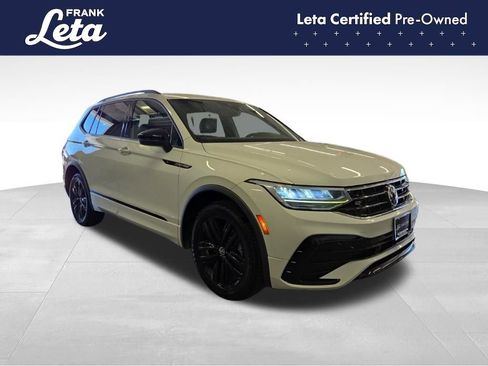 Used 2022 Volkswagen Tiguan SE R-Line FWD image 8