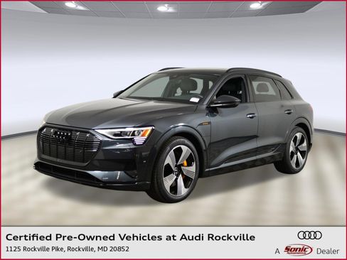 Used 2023 Audi e-tron Premium Plus w/ Premium Plus Package image 1