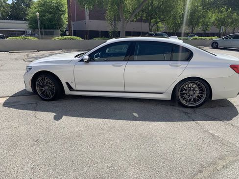 Used 2016 BMW 750i xDrive image 15