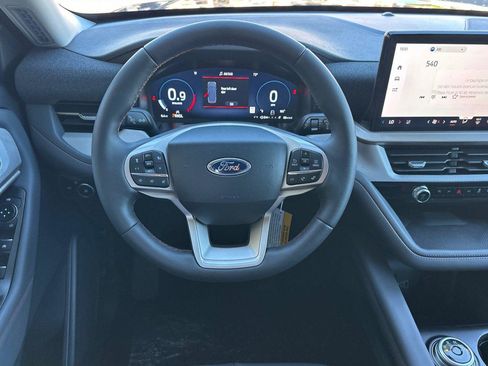 New 2026 Ford Explorer Active w/ Active Comfort Package image 11