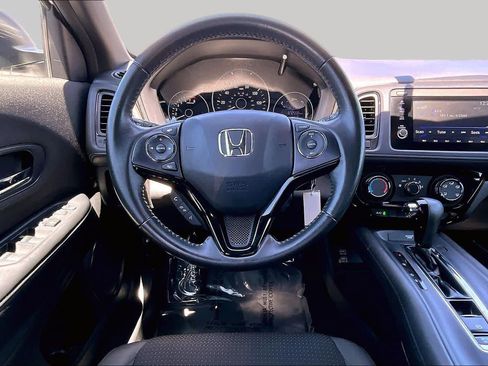 Used 2020 Honda HR-V Sport image 5