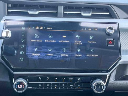 New 2027 Chevrolet Bolt LT w/ Comfort Package image 13