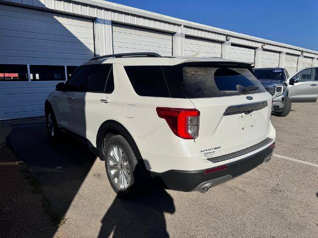 Certified 2022 Ford Explorer Limited w/ Equipment Group 301A RWD image 5