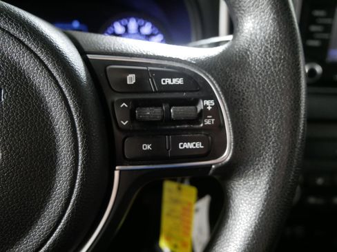Used 2019 Kia Sportage LX image 28
