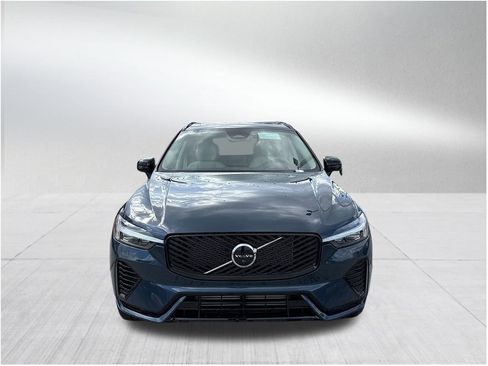 New 2026 Volvo XC60 T8 Ultra w/ Protection Package Premier AWD/4WD image 2