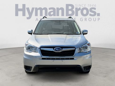 Used 2015 Subaru Forester 2.5i Premium AWD/4WD image 9