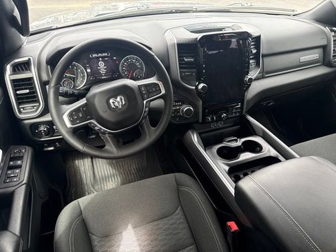 Used 2025 RAM 1500 Big Horn AWD/4WD image 13
