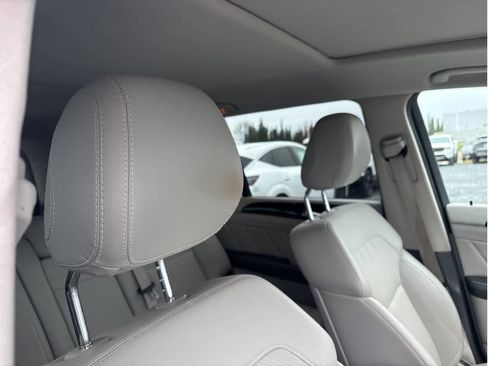 Used 2016 Mercedes-Benz GL 320 GL 350 BlueTEC image 15