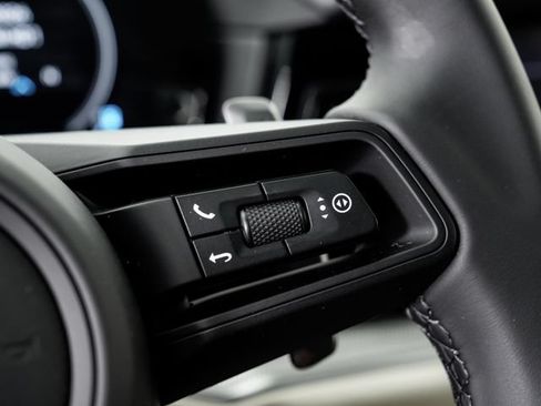 New 2026 Porsche Cayenne Coupe AWD/4WD image 14