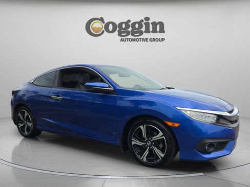 Used 2016 Honda Civic Touring image 7