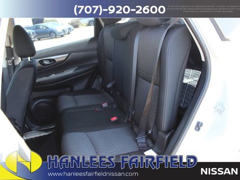 Used 2020 Nissan Rogue S FWD image 13
