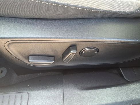 Certified 2022 Ford Escape SE w/ Convenience Package image 11