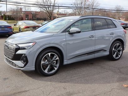 Used 2024 Audi Q4 e-tron Premium w/ Convenience Package