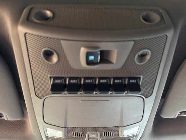 Used 2018 Ford F250 Lariat w/ Lariat Ultimate Package AWD/4WD image 25