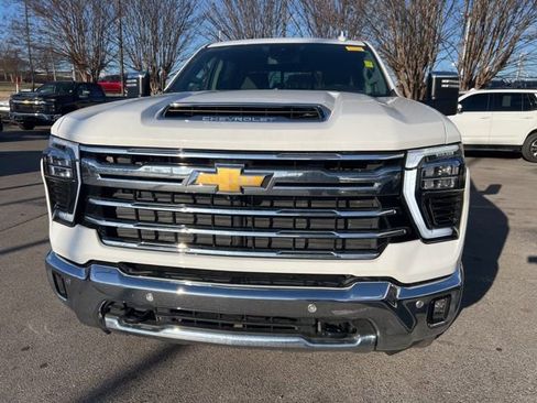 Used 2024 Chevrolet Silverado 2500 LTZ w/ LTZ Plus Package image 12