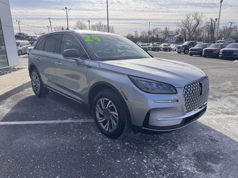 Certified 2024 Lincoln Corsair AWD image 8