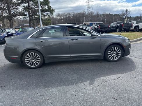 Used 2018 Lincoln MKZ Select w/ Technology Package image 6