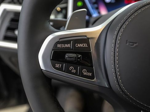 New 2026 BMW X5 xDrive50e image 12