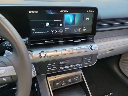 Certified 2025 Hyundai Kona SEL image 20