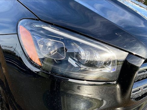 Used 2020 Mercedes-Benz GLS 580 4MATIC image 28