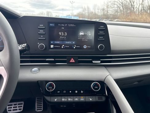 New 2026 Hyundai Elantra SEL Sport Premium w/ Cargo Package FWD image 21
