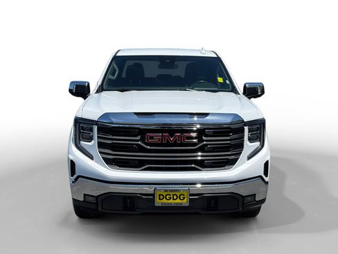 Used 2024 GMC Sierra 1500 SLT AWD/4WD image 8