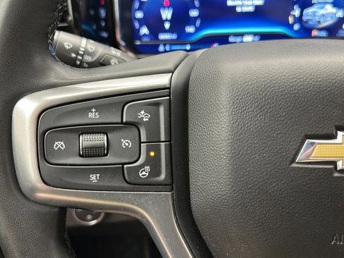 Used 2024 Chevrolet Silverado 1500 LT AWD/4WD image 19