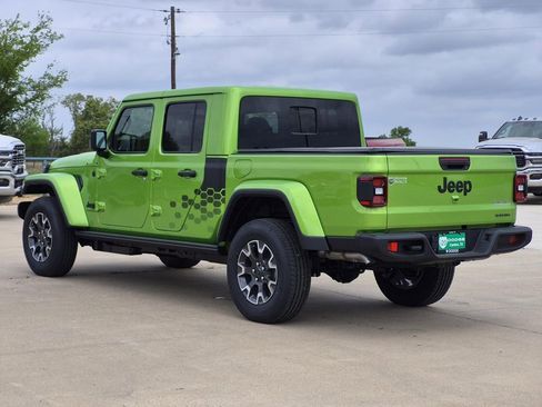New 2026 Jeep Gladiator Sport image 4
