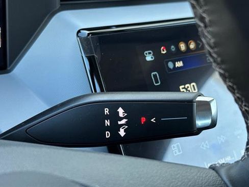 New 2027 Chevrolet Bolt LT w/ Comfort Package image 24