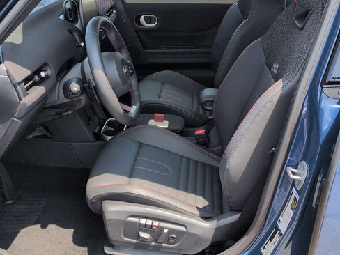 Certified 2025 MINI Cooper S FWD image 17