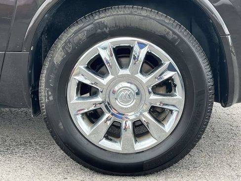 Used 2014 Buick Enclave Leather FWD image 11