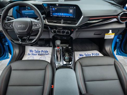 New 2026 Chevrolet Trax RS w/ Sunroof Package FWD image 21