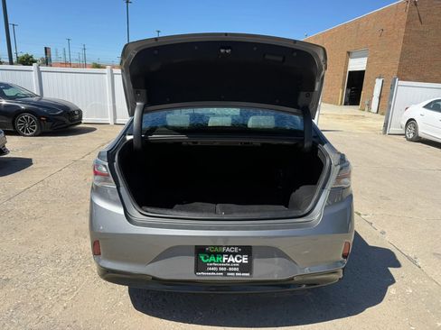 Used 2018 Hyundai Sonata SE FWD image 12