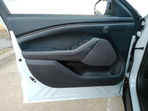 Used 2023 Ford Mustang Mach-E Select RWD image 12