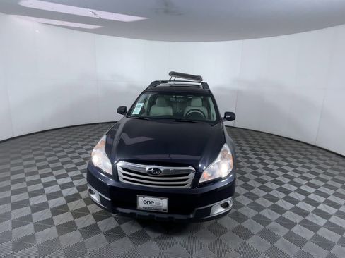 Used 2012 Subaru Outback 2.5i Premium w/ Popular Pkg 1B image 3