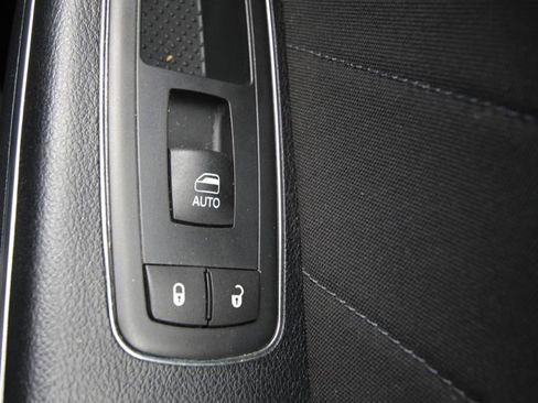 Used 2016 Dodge Charger R/T w/ Navigation & Travel Group RWD image 23