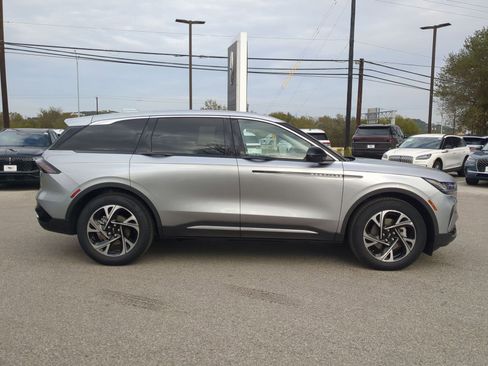 New 2026 Lincoln Nautilus Premier w/ Equipment Group 102A image 2